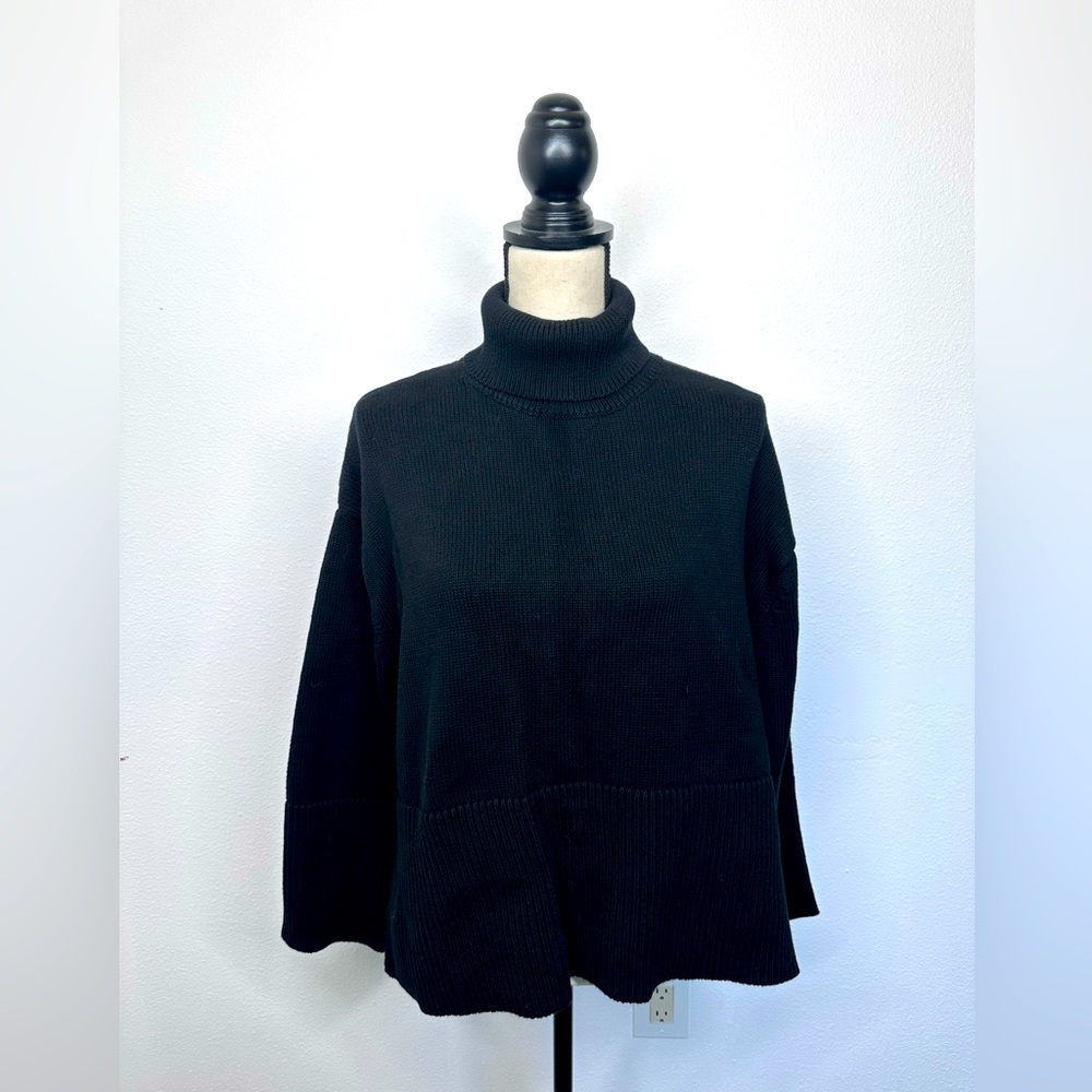 GAP black chunky 24/7 Split-Hem Turtleneck Sweater Medium